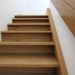 Escalier en Bois : Alliance Parfaite entre Tradition et Modernité pour un Intérieur Accueillant Freyming-Merlebach